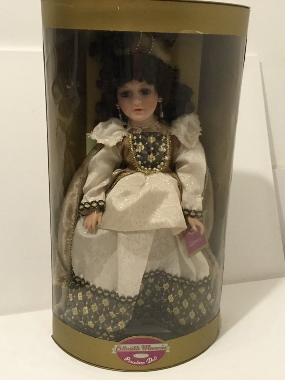 Collectible Memories Porcelain doll "Karmen", Limited Edition